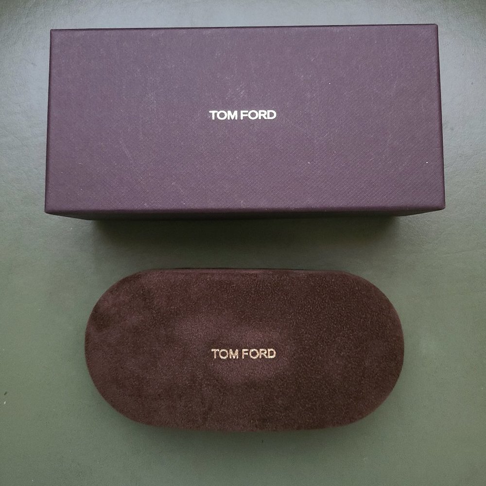 NIB TOM FORD Brown Velvet Clamshell Sunglasses Eyeglasses Case